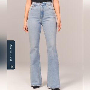 Abercrombie & Fitch Curve Love UltraHigh Rise The Vintage 70s Flare Jean Size 30